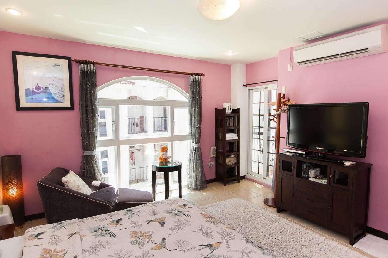 White Cotton Candy Homestay Hualien City Luaran gambar