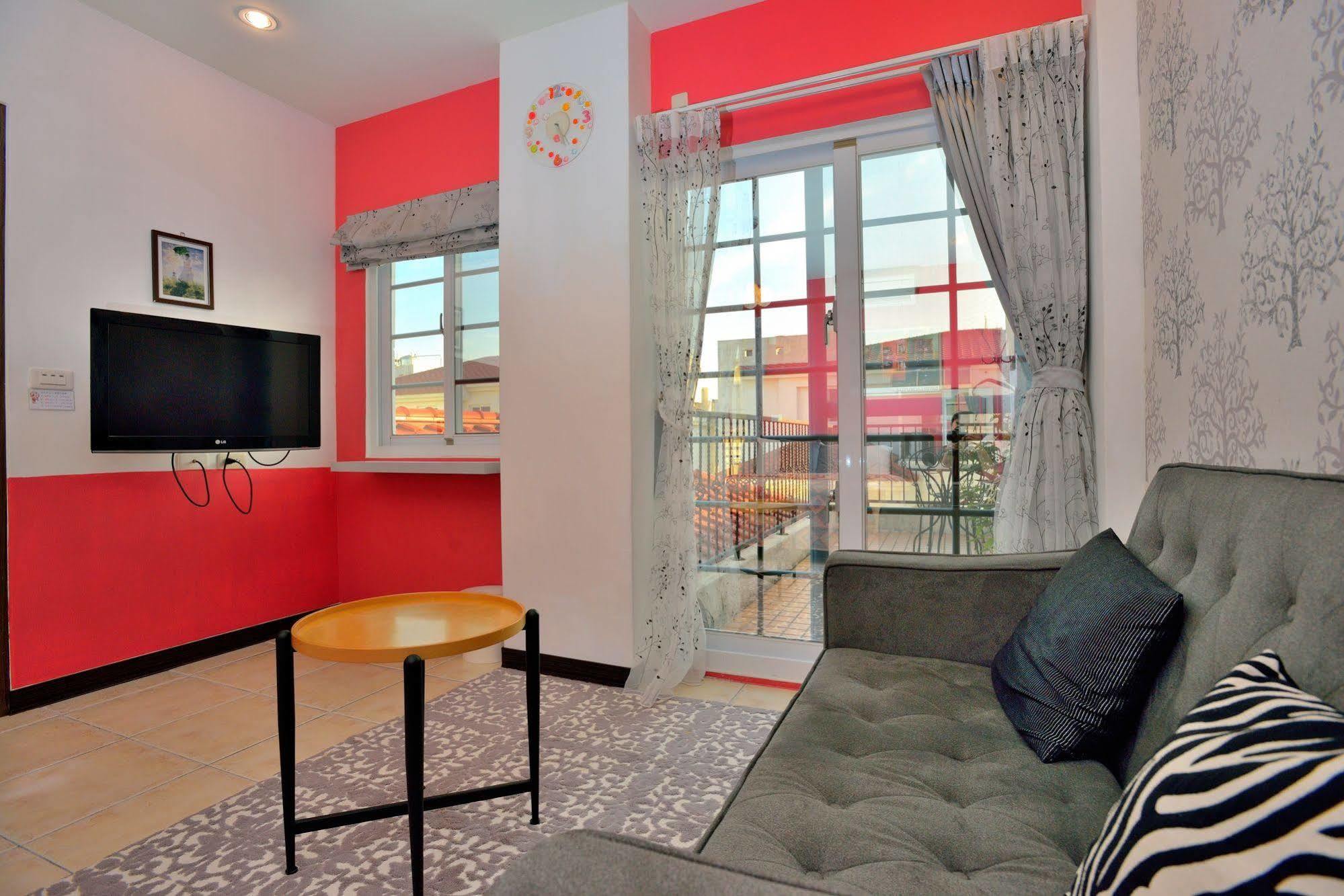White Cotton Candy Homestay Hualien City Luaran gambar